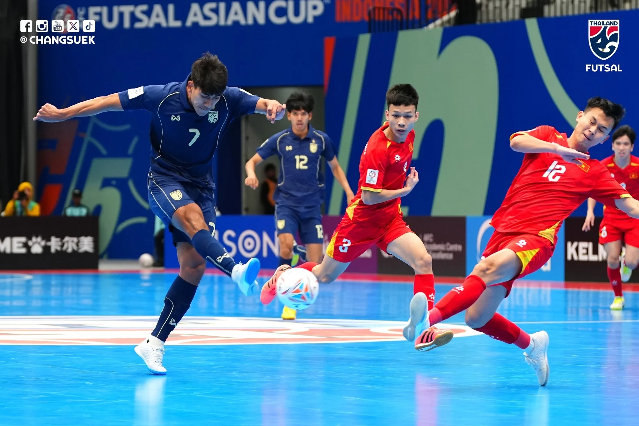 Thua đáng tiếc Thái Lan, tuyển futsal Việt Nam chấp nhận xếp nhì bảng